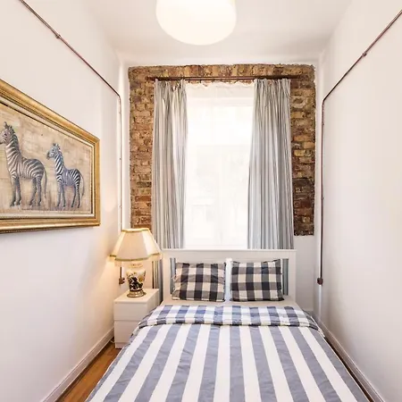 By Galata- Historical And Modern Apartment