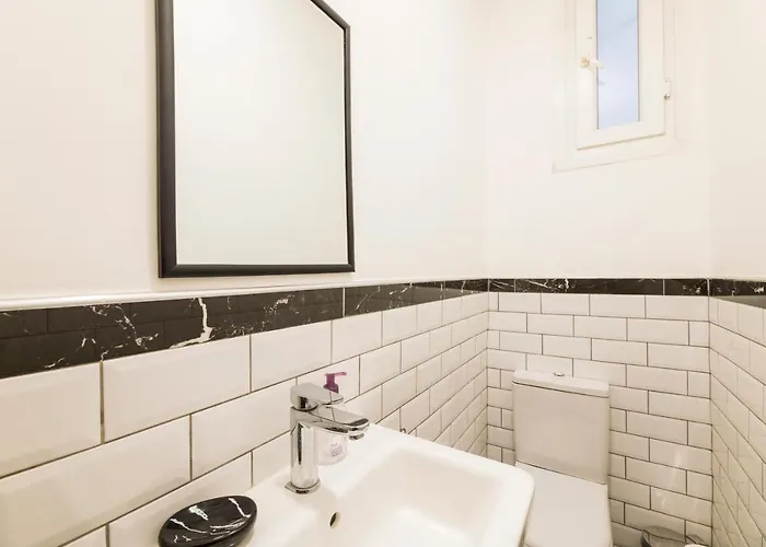 By Galata- Historical And Modern Lägenhet Istanbul